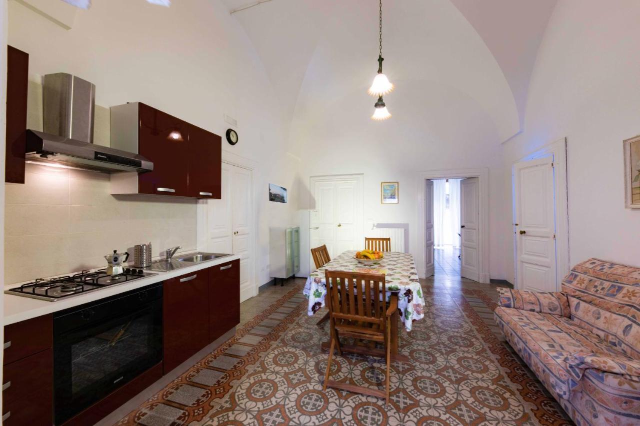 Casa Vacanza La Stradella Ostuni Exterior photo